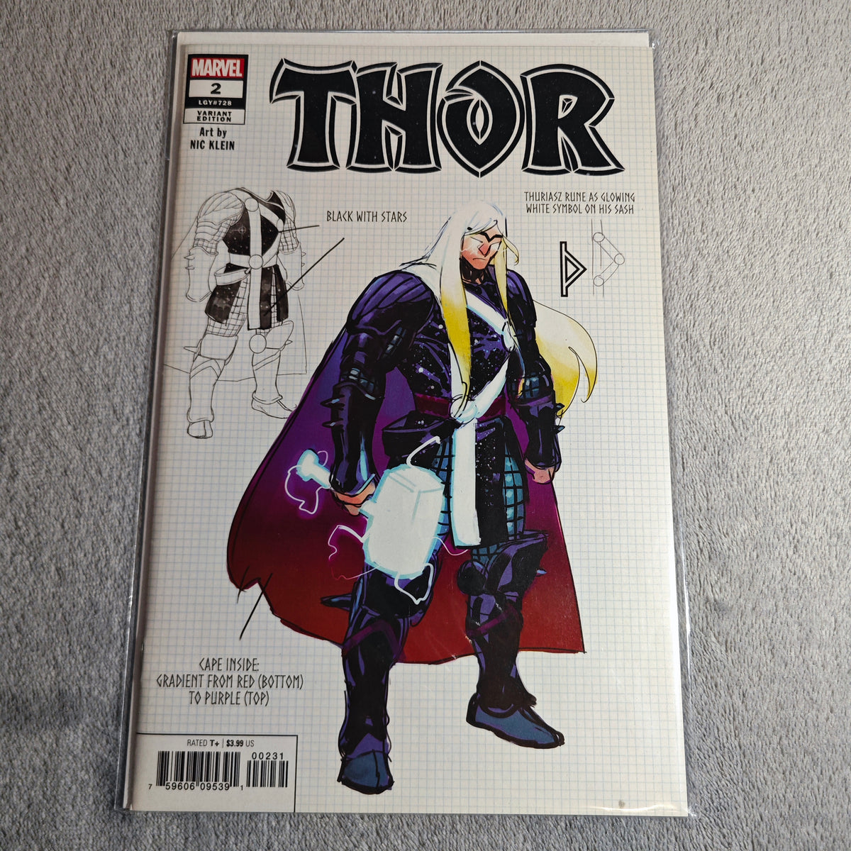 Thor Nr. 2 Nic Klein Variant Edition mit Thor-Designzeichnung, Kostümskizze und Designanmerkungen
