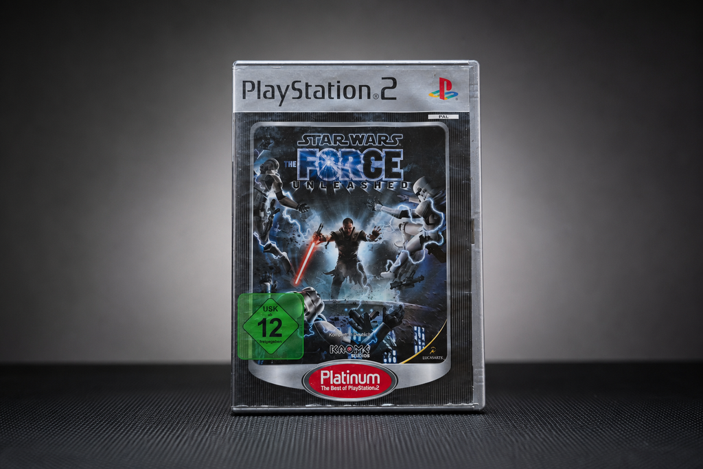 Star Wars: The Force Unleashed – PlayStation 2 (Platinum)
