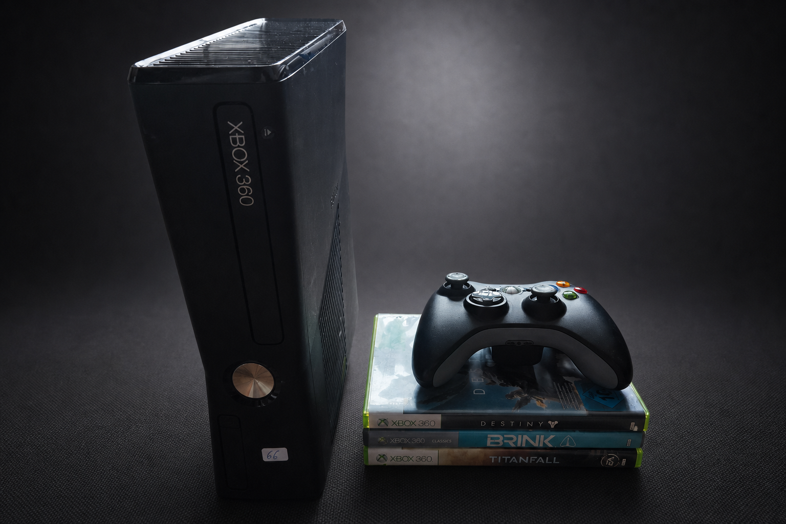 Xbox 360 S (Slim) – 250GB – Schwarz + 3 Spiele Bundle (Gebraucht)