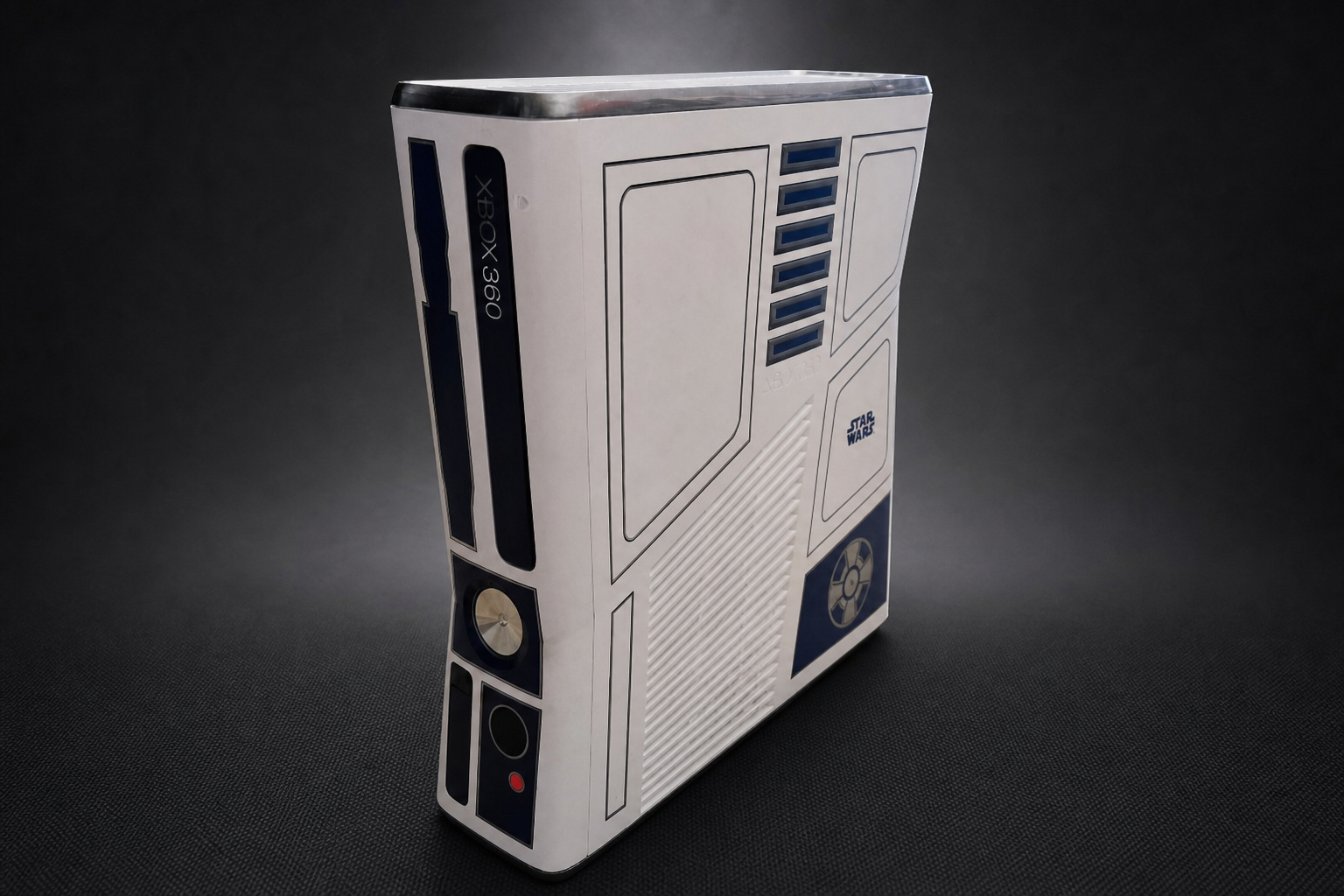 Xbox 360 S – Star Wars R2-D2 Limited Edition Bundle – 320GB – Weiß (Gebraucht)