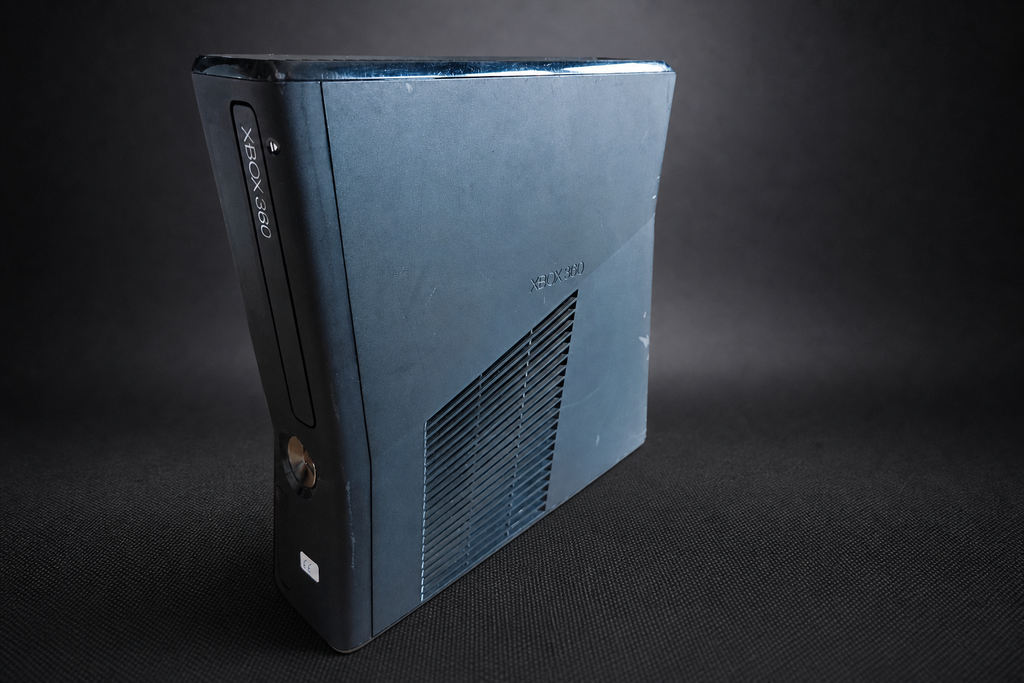 Xbox 360 S (Slim) – 250GB – Schwarz + 3 Spiele Bundle (Gebraucht)