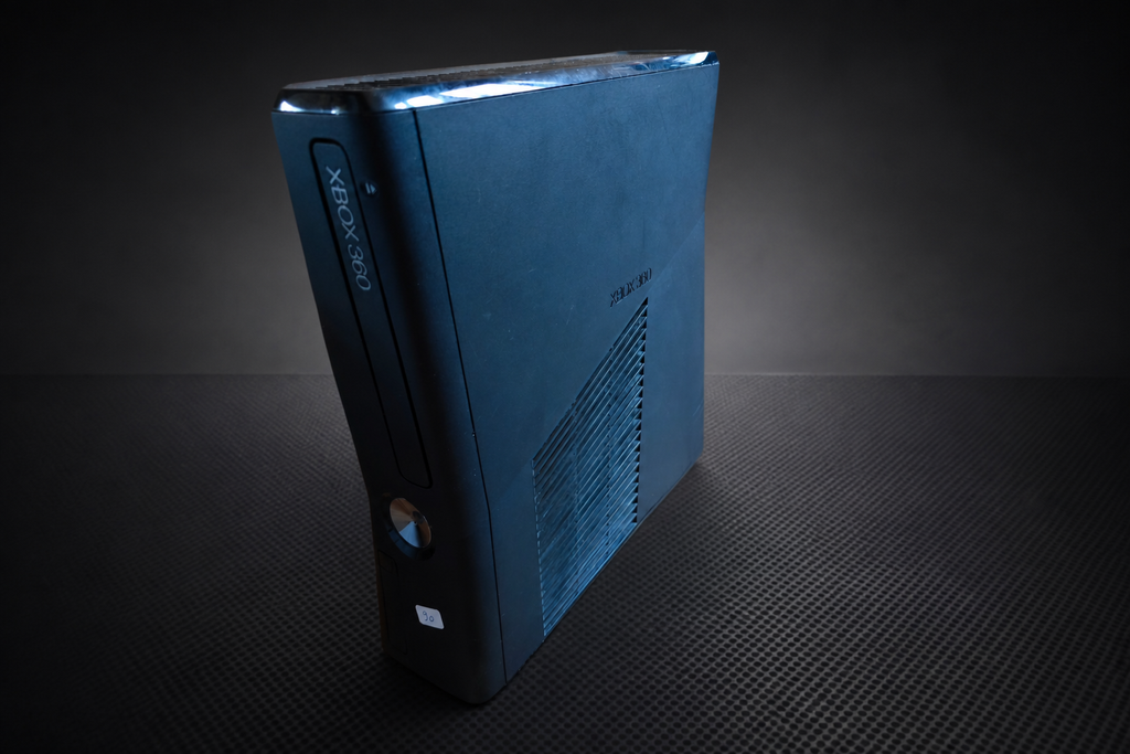 Xbox 360 S Slim Schwarz Nr.90 – Front Seite