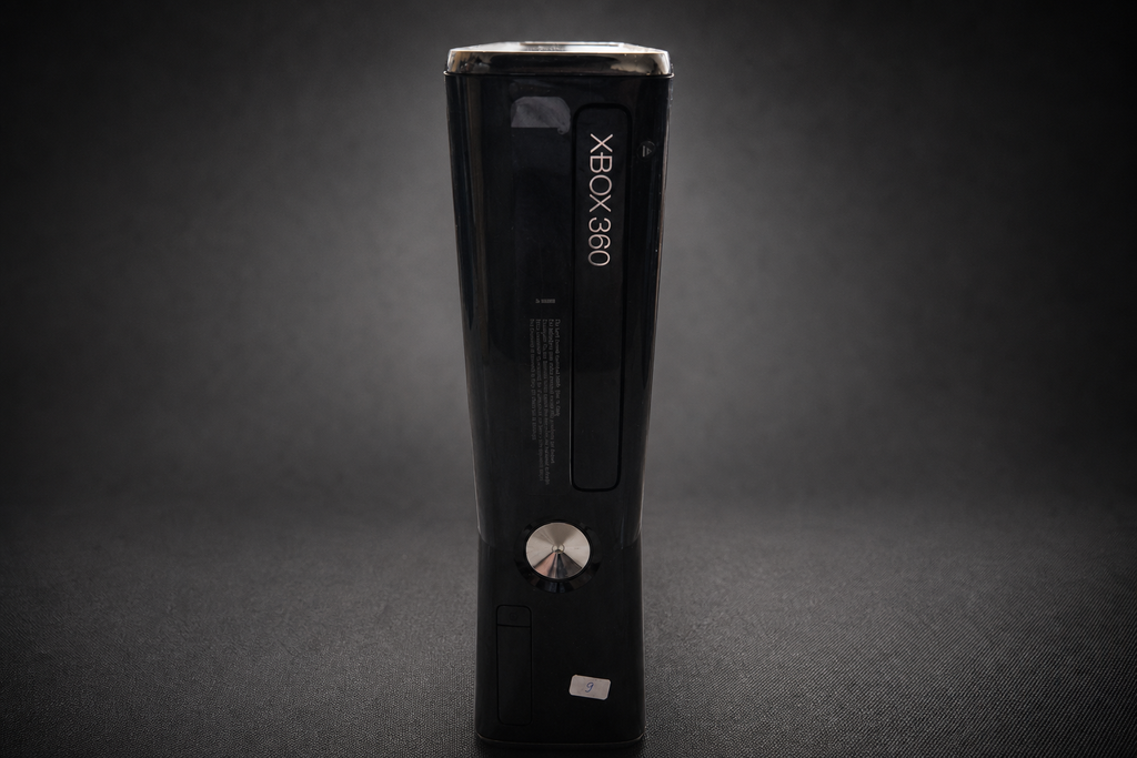 Xbox 360 S (Slim) Glossy – 250GB – Schwarz (Gebraucht) Nr.9