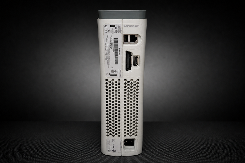 Xbox 360 Fat Weiß – Rückseite mit Anschlüssen
