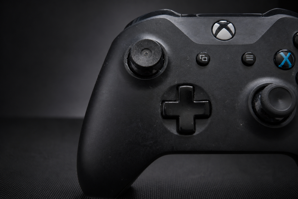 Xbox One Wireless Controller Schwarz – Linker Stick Detail 2
