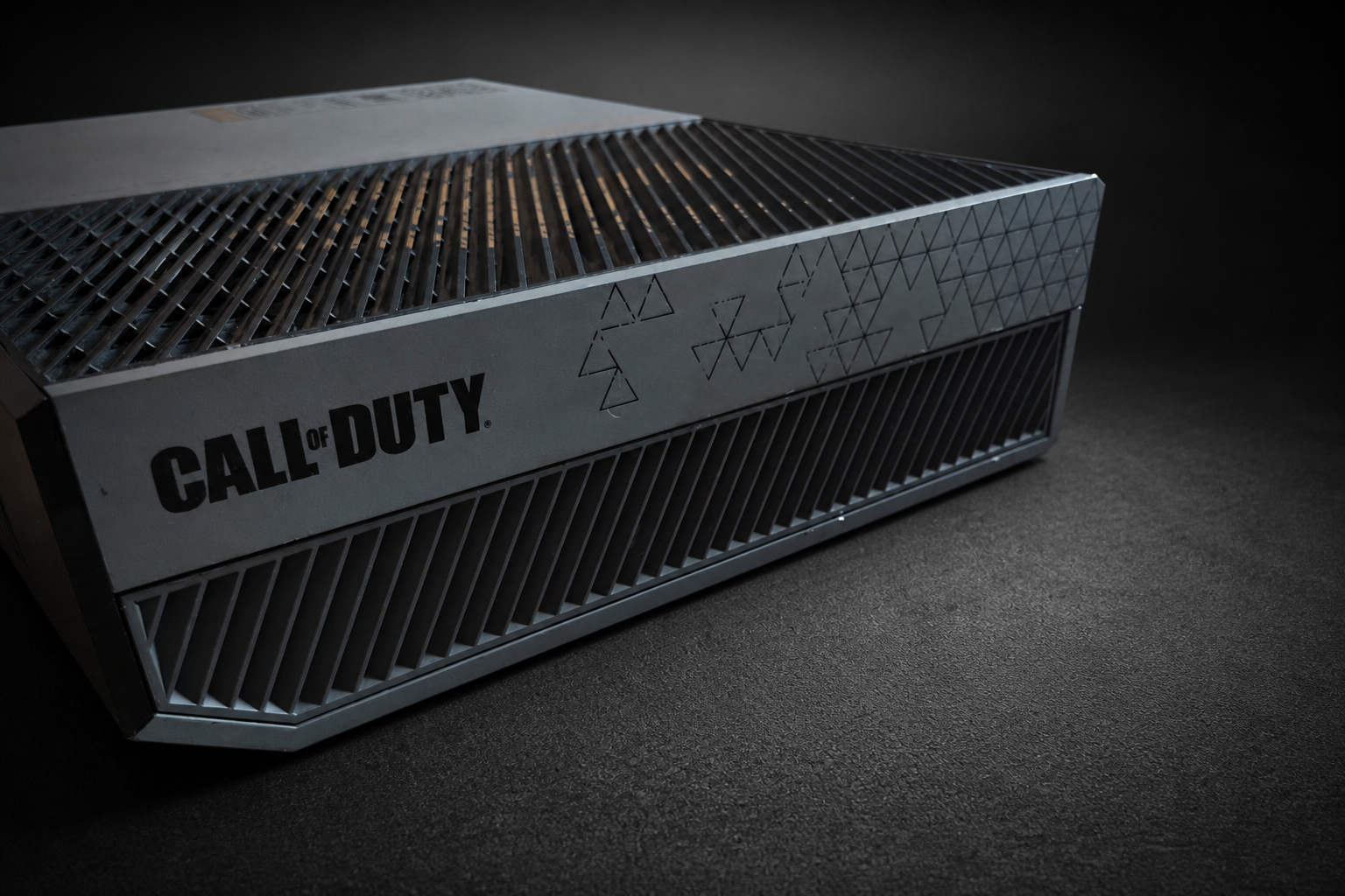 Xbox One CoD Advanced Warfare Limited Edition – Seite (Call of Duty Aufdruck)